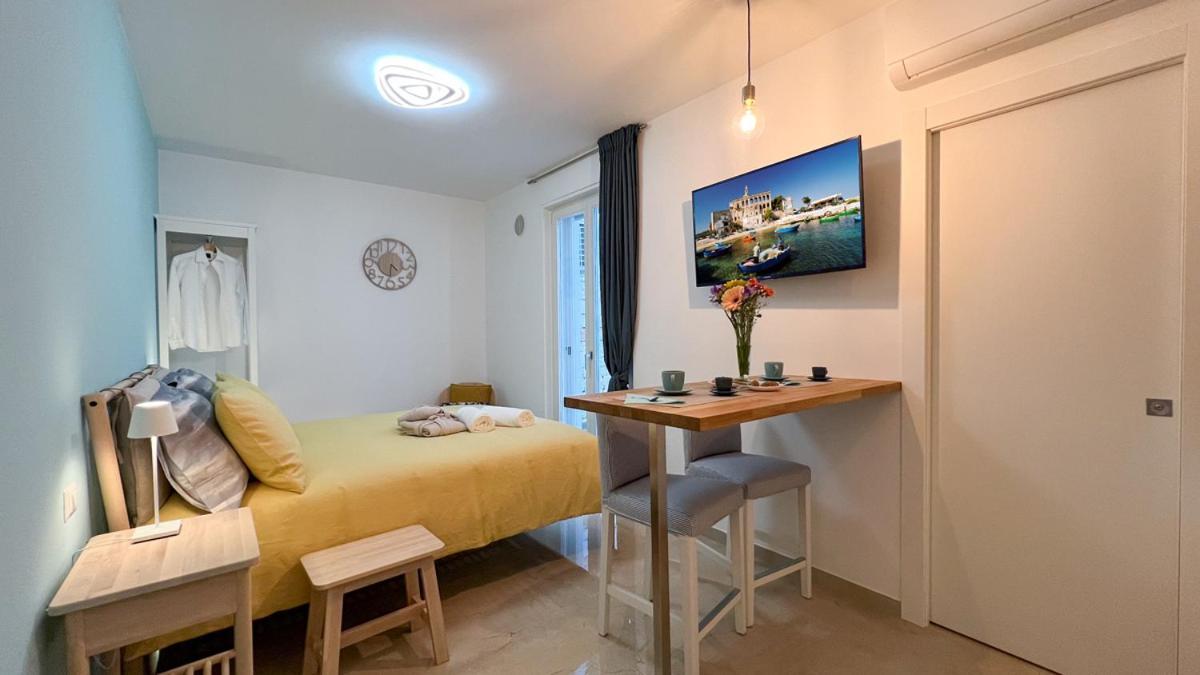 Bed and Breakfast Blue Dream Поліньяно-а-Маре Екстер'єр фото